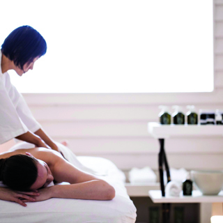Bamford Back Massage Female 1