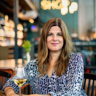 Helen Mcginn Kmwc Profile