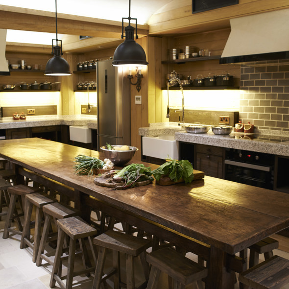 hhco-backstage-the-cookery-school
