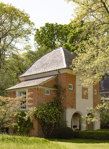 Claire Menary External Pavilion Lodge 3